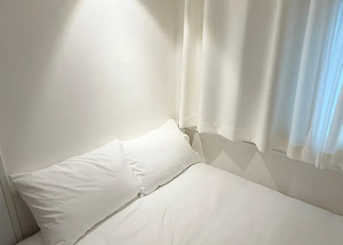 Nook Hotel